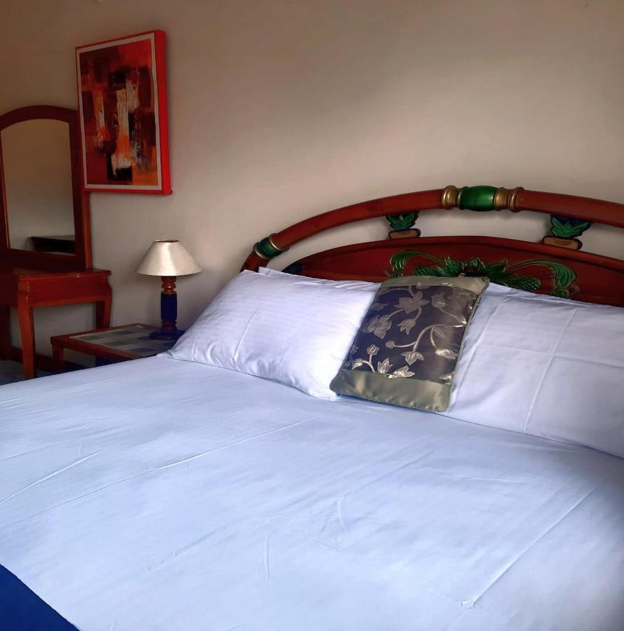 The Reinhold Guesthouse Bali 캐로보칸 외부 사진