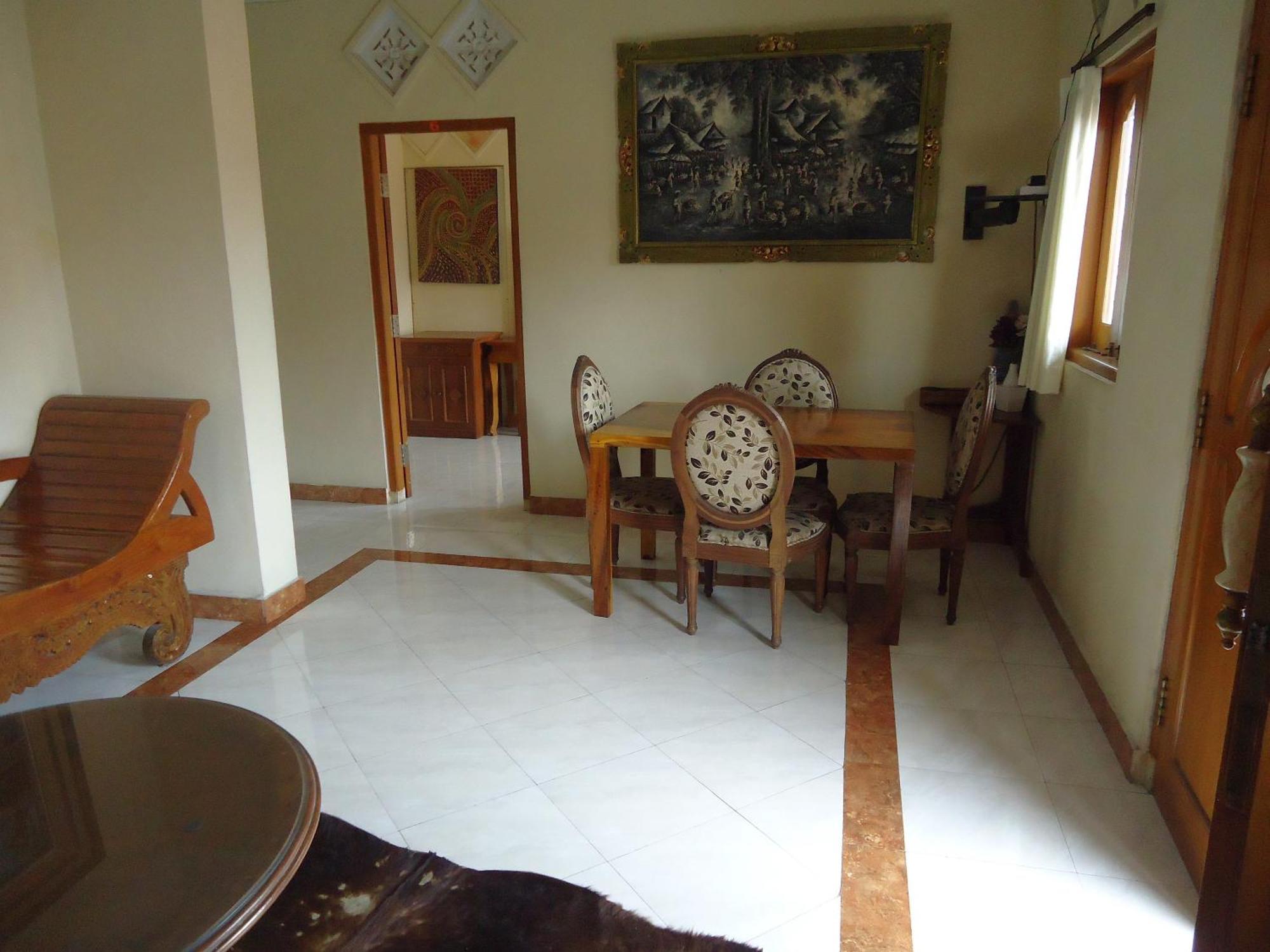 The Reinhold Guesthouse Bali 캐로보칸 외부 사진
