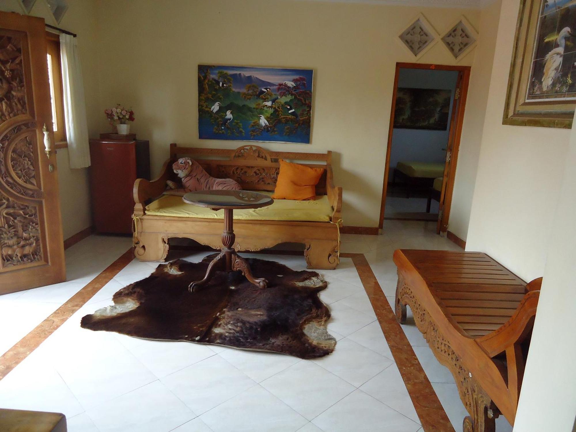 The Reinhold Guesthouse Bali 캐로보칸 외부 사진