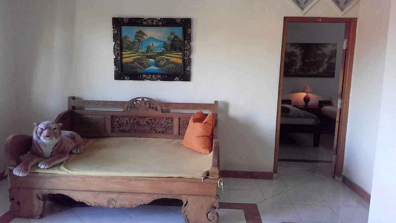 The Reinhold Guesthouse Bali 캐로보칸 외부 사진